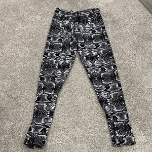 Booty By Brabants Eclipse Leggings Black & White Snakeskin Python